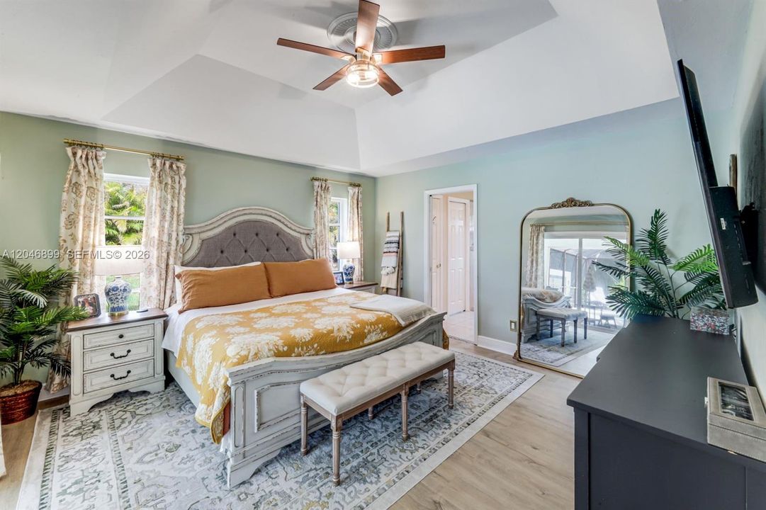 For Sale: $525,000 (3 beds, 2 baths, 1874 Square Feet)