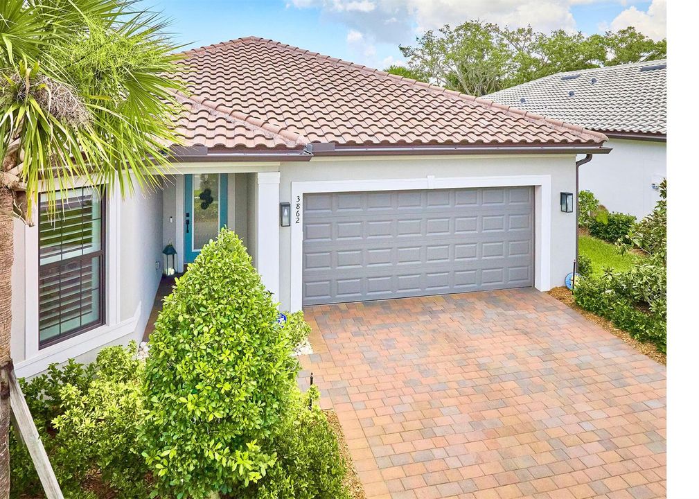 3862 101 Aerial Ext Front