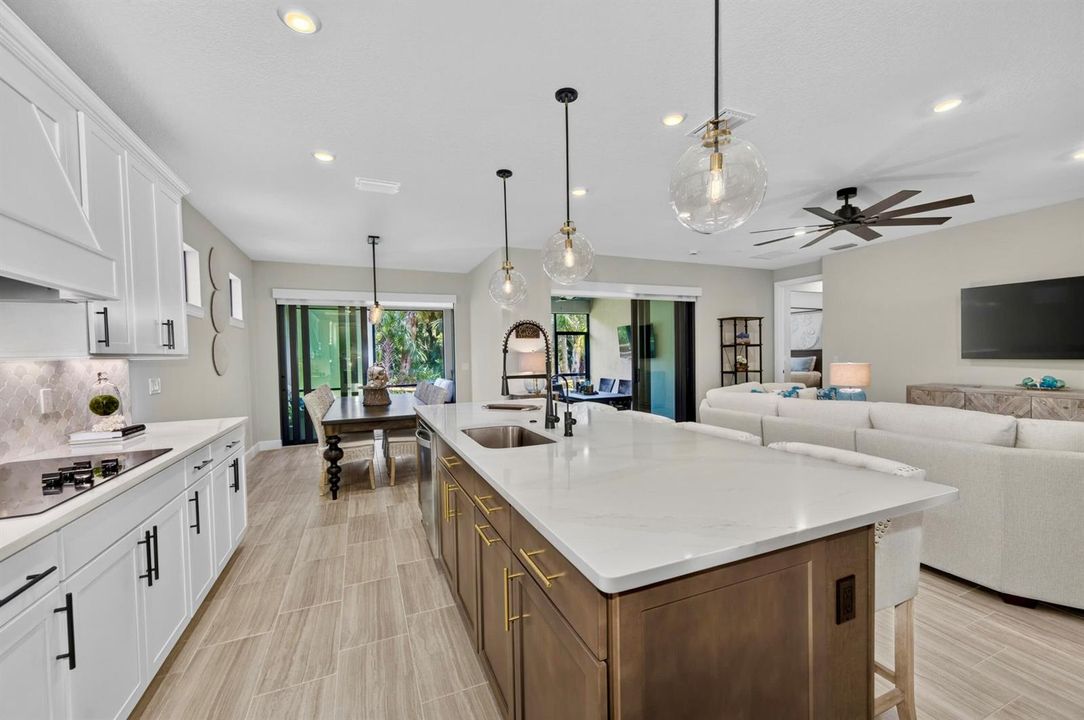 3862 203 Kitchen