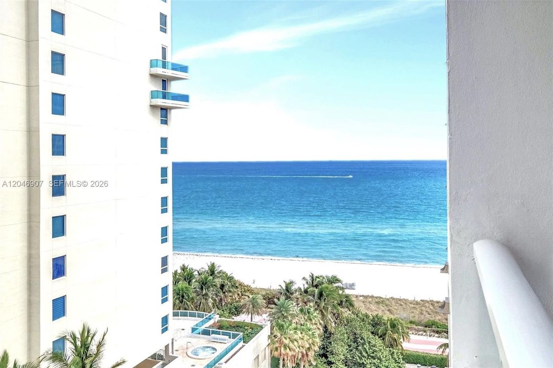 For Sale: $809,999 (2 beds, 2 baths, 1350 Square Feet)
