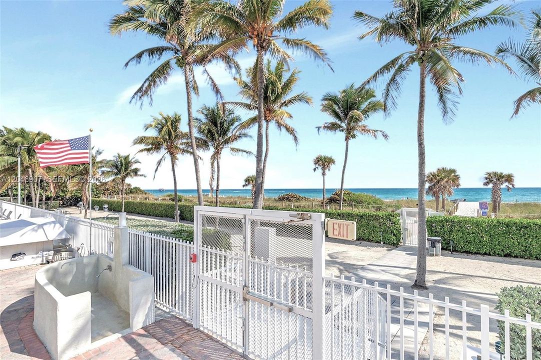 Direct Beach & 9-mile Boardwalk Access