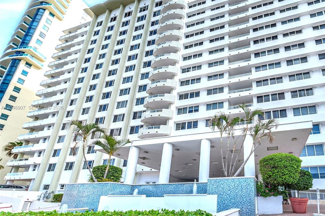 For Sale: $809,999 (2 beds, 2 baths, 1350 Square Feet)
