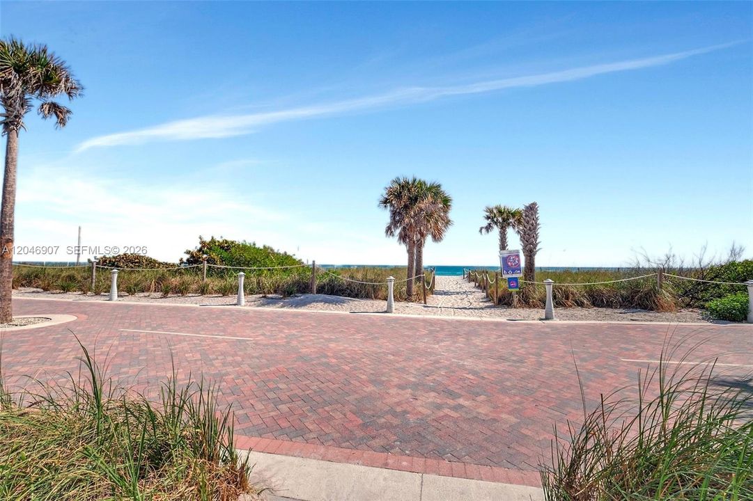 Direct Beach & 9-mile Boardwalk Access