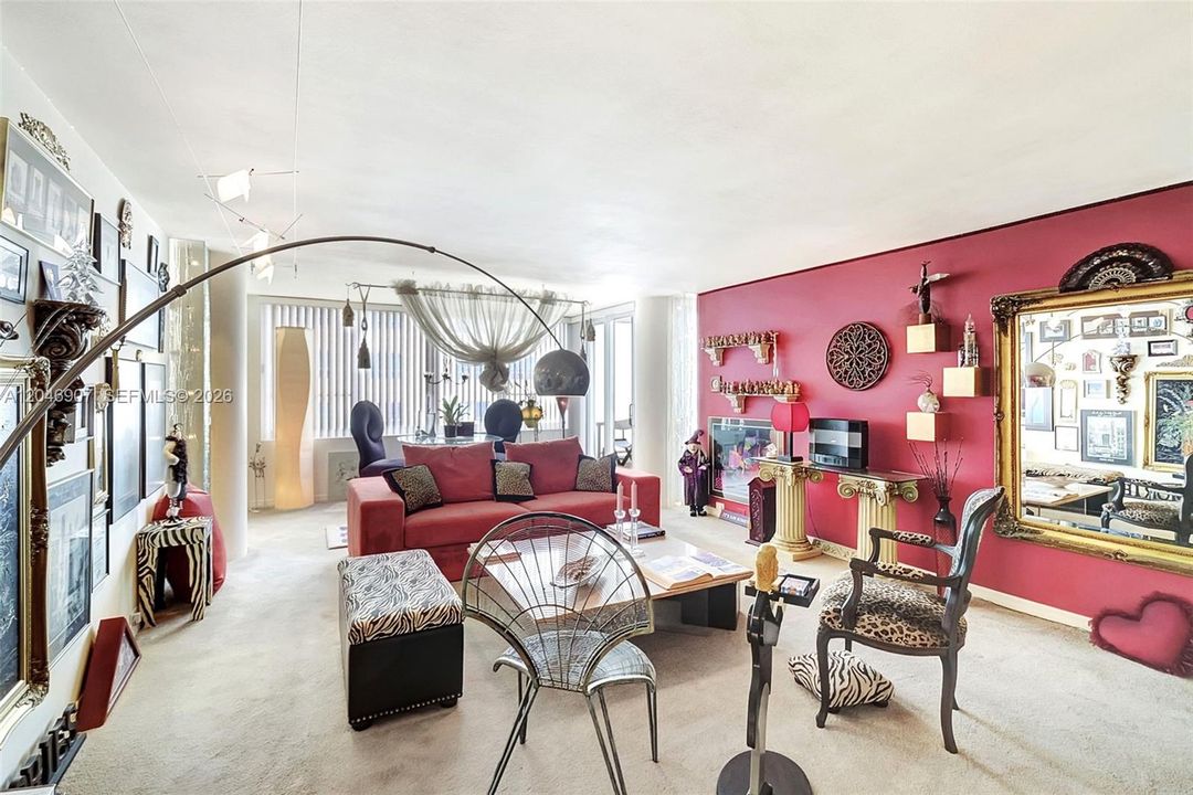 For Sale: $809,999 (2 beds, 2 baths, 1350 Square Feet)