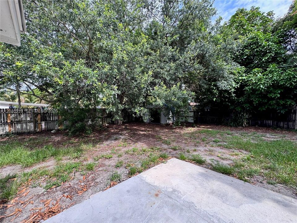 For Rent: $3,100 (4 beds, 3 baths, 1179 Square Feet)