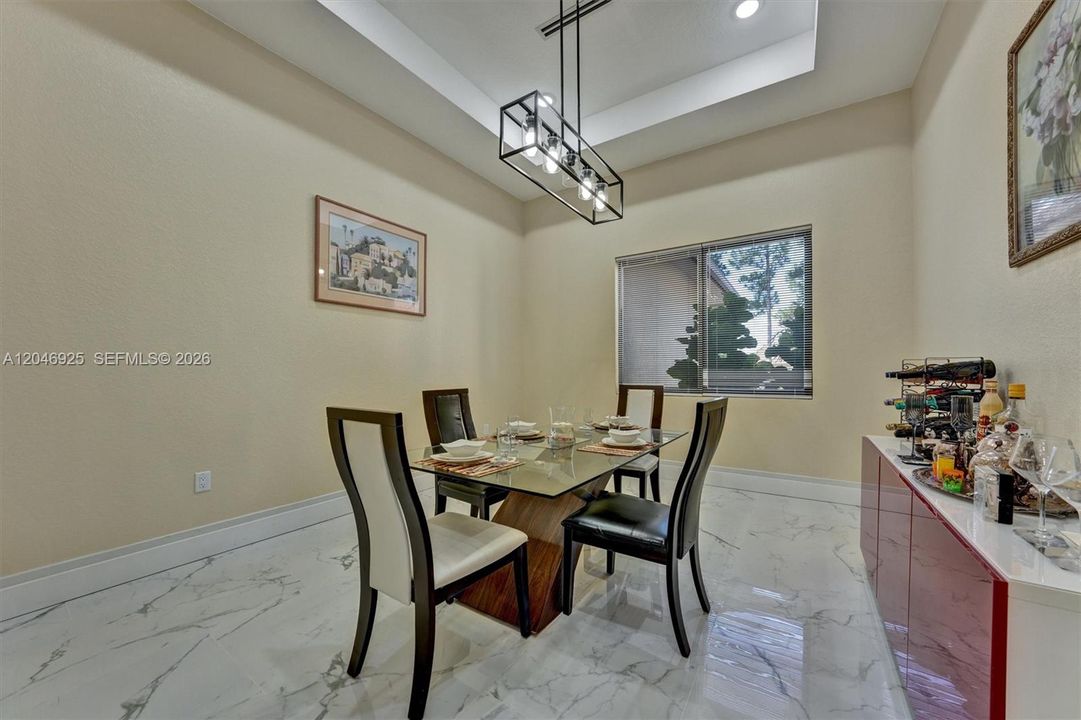 For Sale: $1,700,000 (5 beds, 5 baths, 4568 Square Feet)