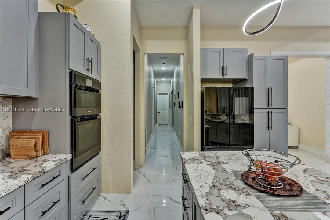 For Sale: $1,700,000 (5 beds, 5 baths, 4568 Square Feet)