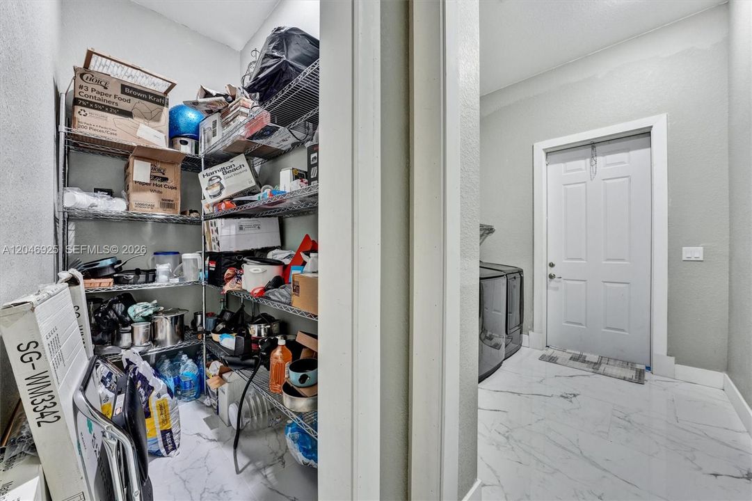 Storage/Laundry
