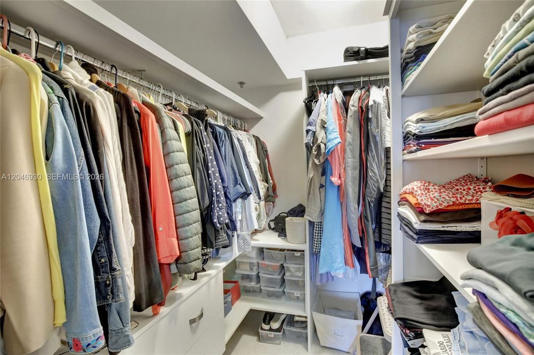 Walk in closet - primary BR