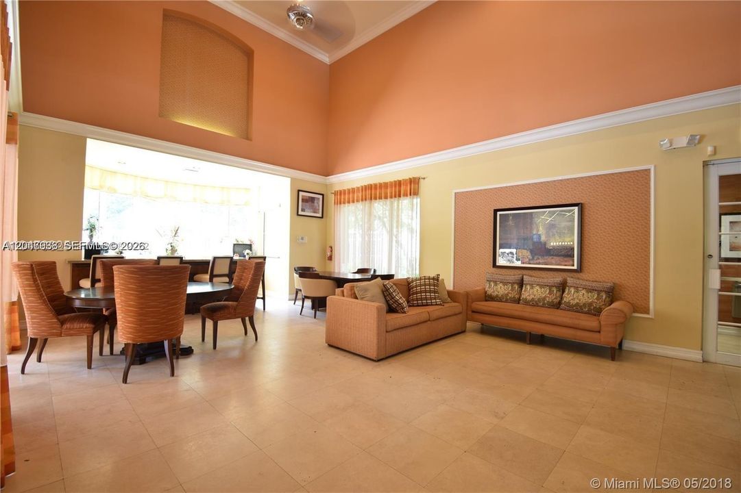 В аренду: $1,800 (1 спален, 1 ванн, 759 Квадратных фут)