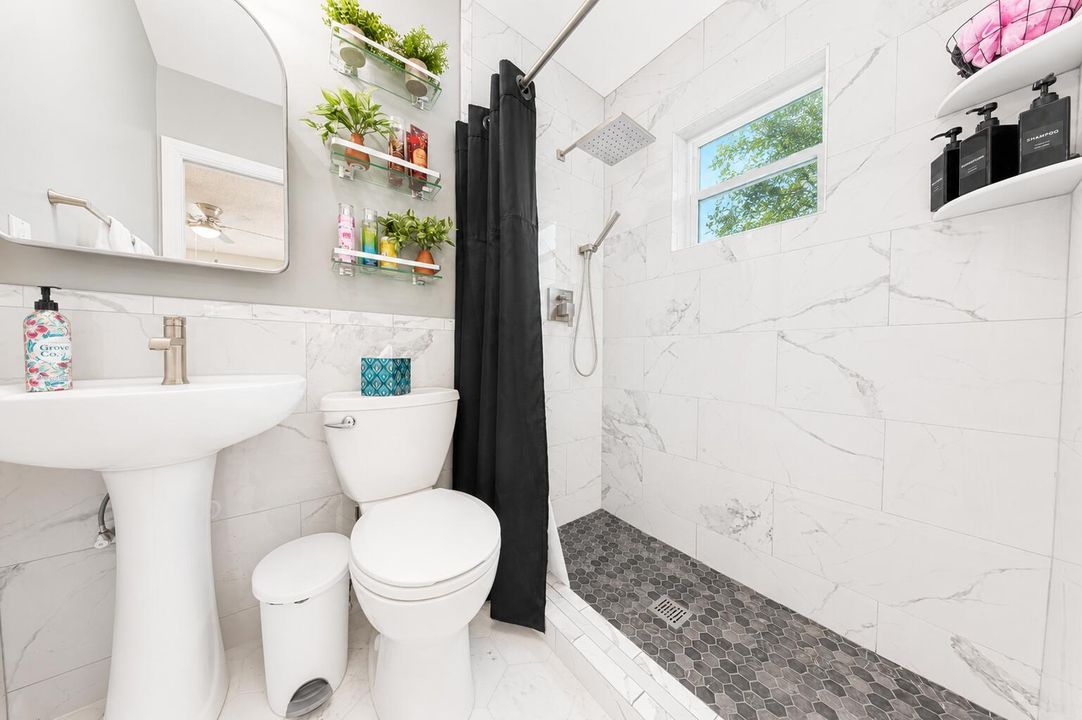 Master Bathroom 2