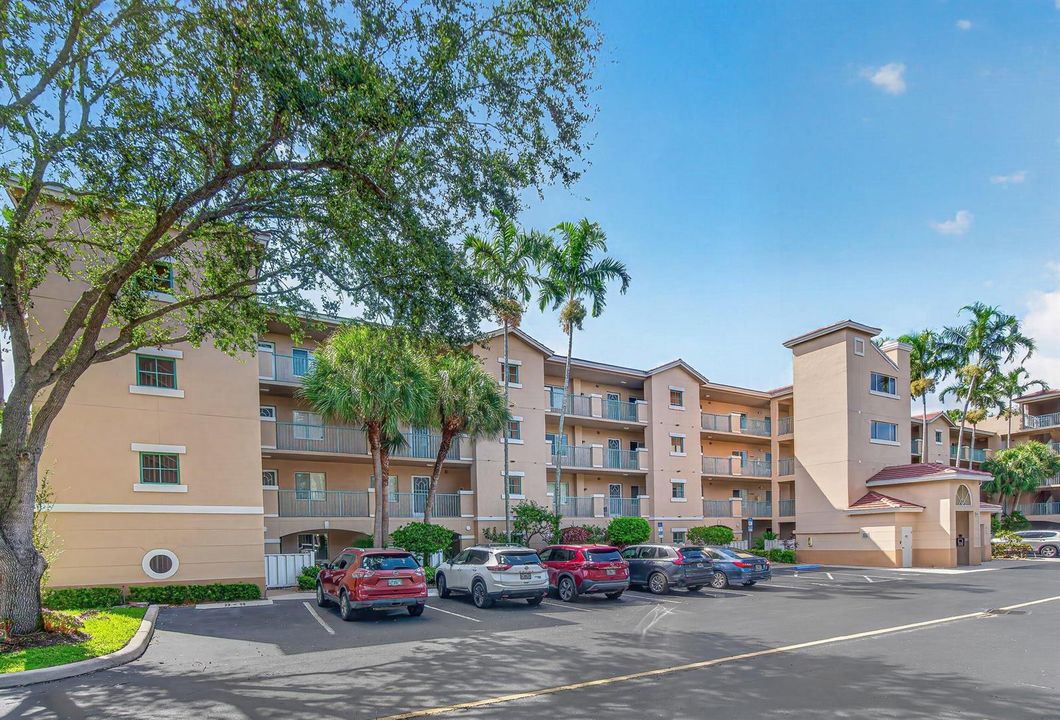 002-12540MajestyCircle-303-BoyntonBeach-