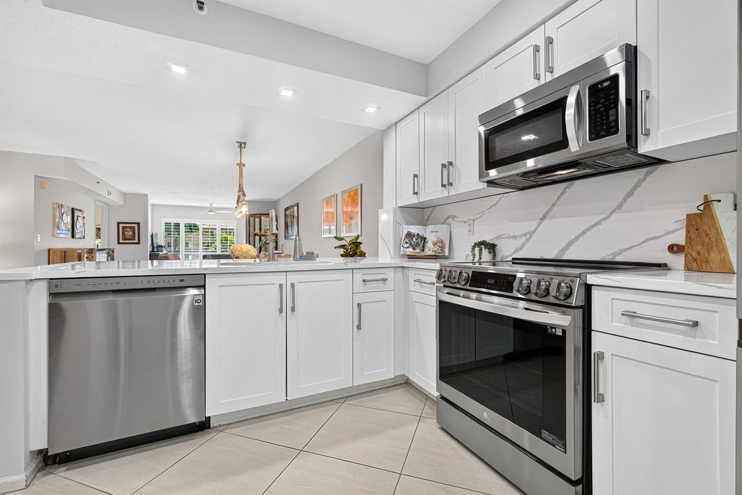 011-12540MajestyCircle-303-BoyntonBeach-