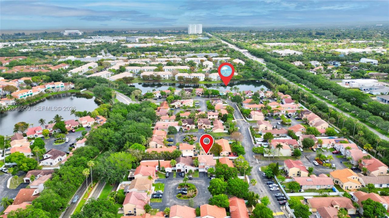 На продажу: $549,999 (3 спален, 2 ванн, 1529 Квадратных фут)
