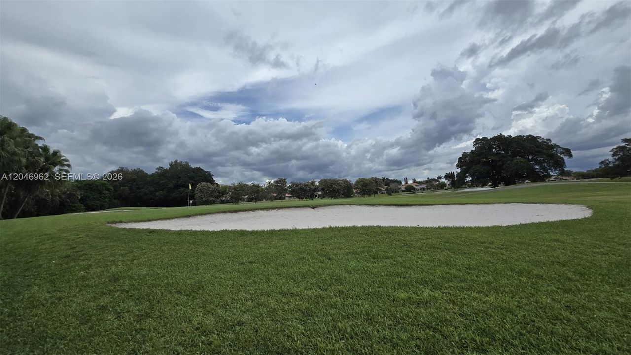 For Sale: $469,900 (2 beds, 2 baths, 1260 Square Feet)