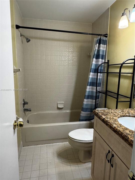 В аренду: $3,500 (3 спален, 2 ванн, 1453 Квадратных фут)
