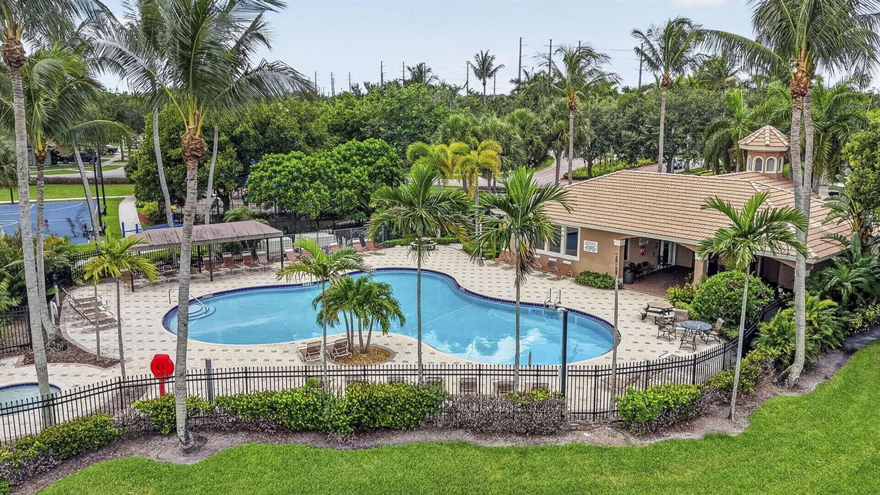 Club House Pool