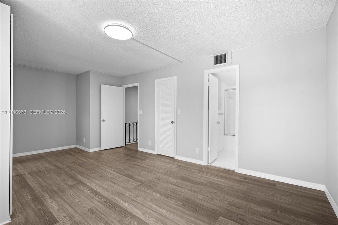 For Sale: $445,000 (2 beds, 2 baths, 1696 Square Feet)