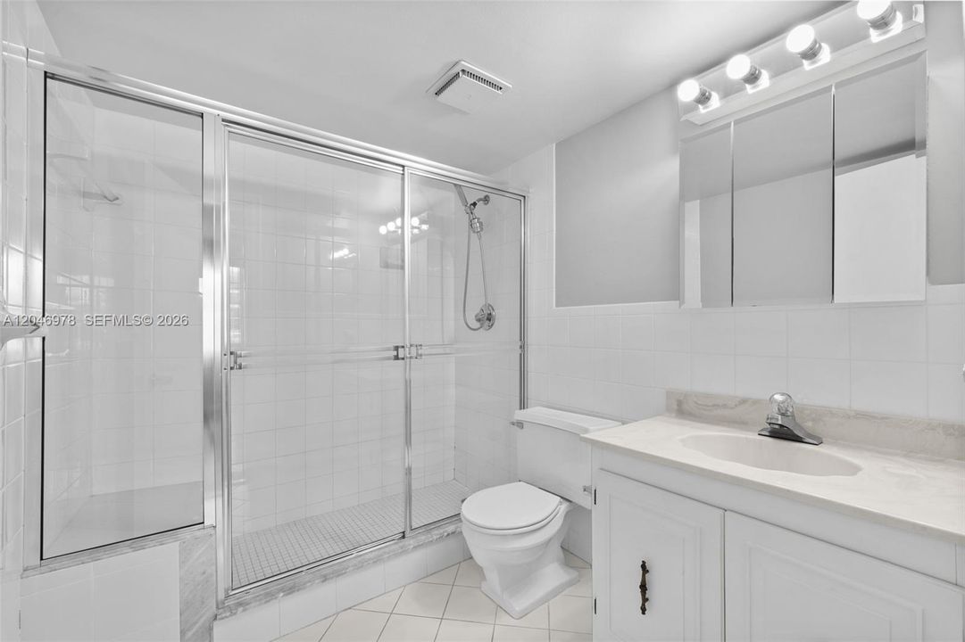For Sale: $445,000 (2 beds, 2 baths, 1696 Square Feet)