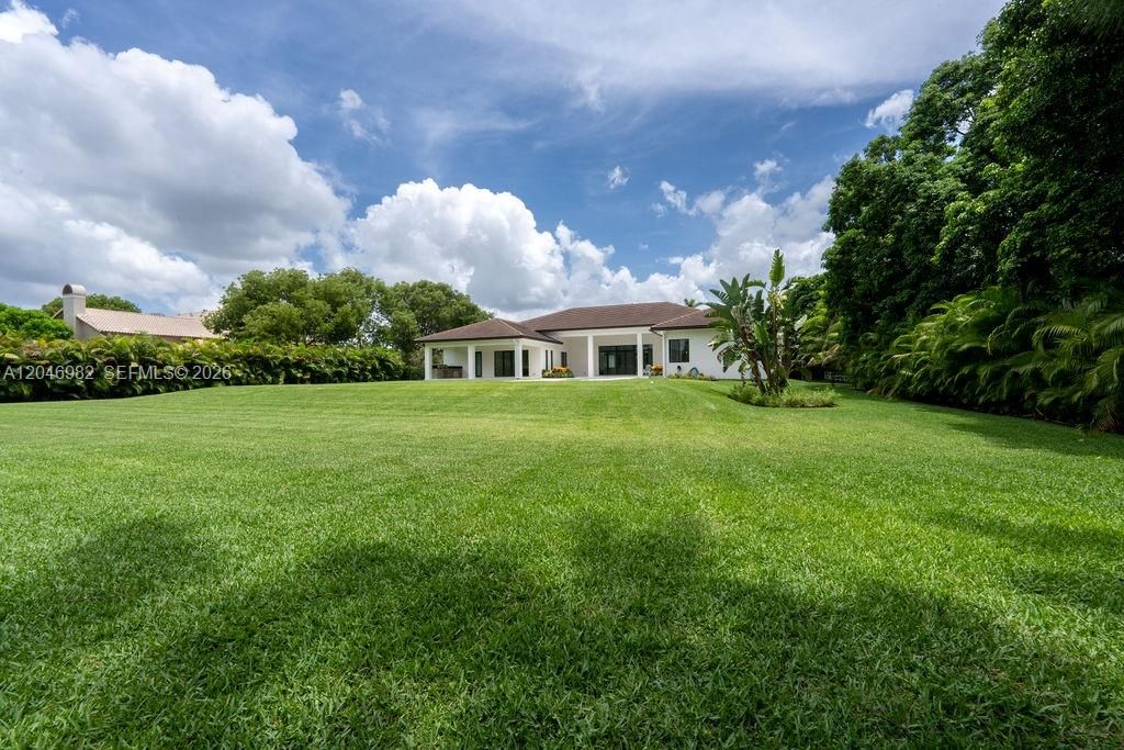 En Venta: $3,699,000 (5 camas, 6 baños, 6304 Pies cuadrados)