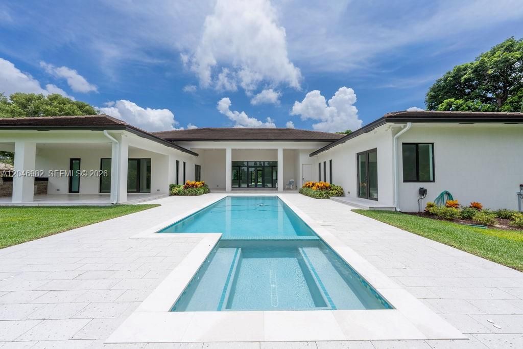 En Venta: $3,699,000 (5 camas, 6 baños, 6304 Pies cuadrados)
