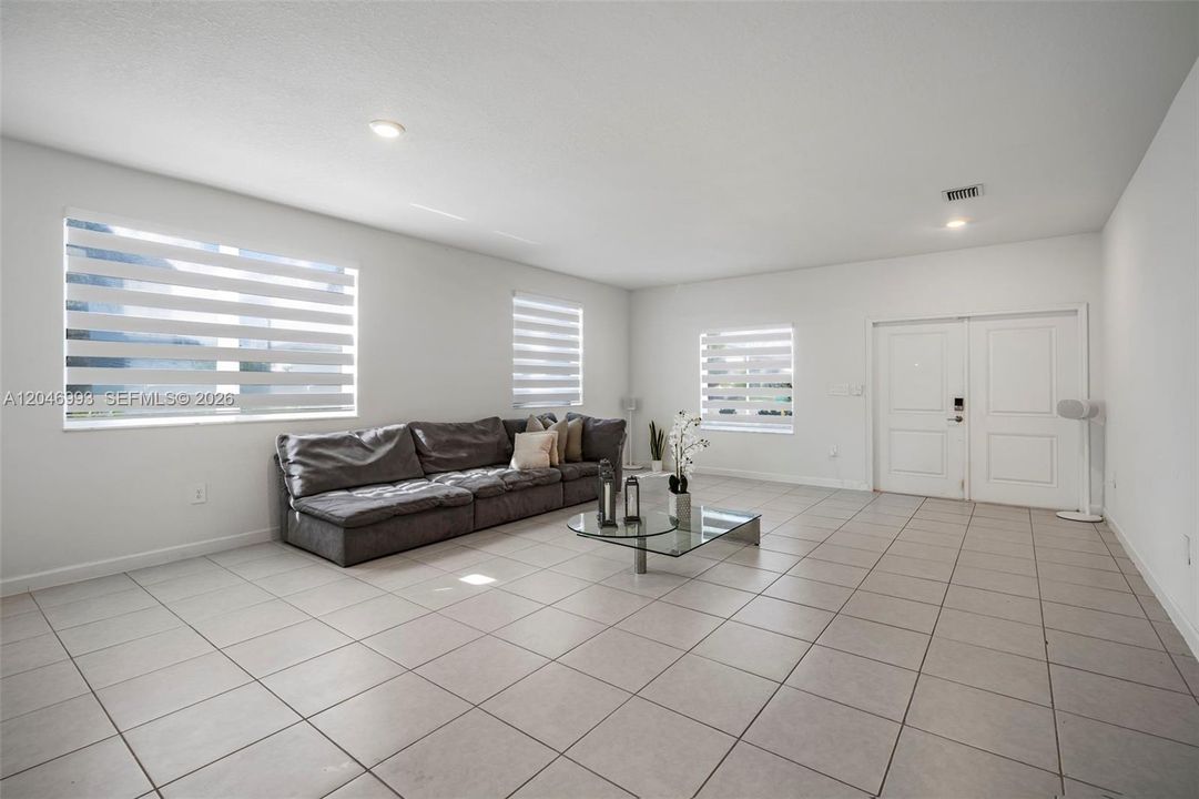 For Rent: $5,700 (5 beds, 3 baths, 3349 Square Feet)