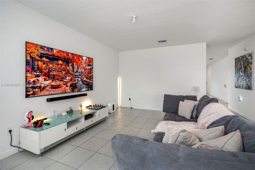 For Rent: $5,700 (5 beds, 3 baths, 3349 Square Feet)
