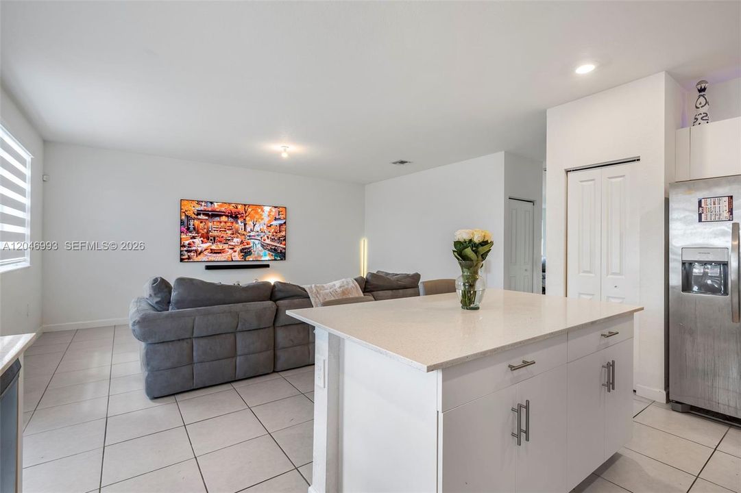 For Rent: $5,700 (5 beds, 3 baths, 3349 Square Feet)