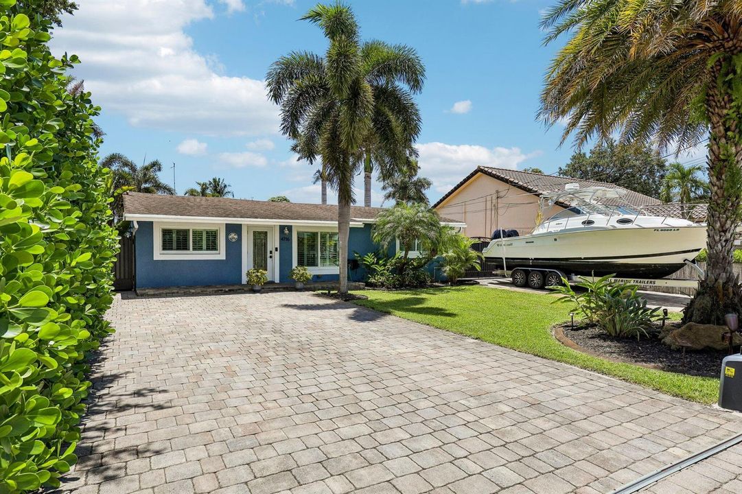 4-web-or-mls-SW 35th Ave-S3006-004
