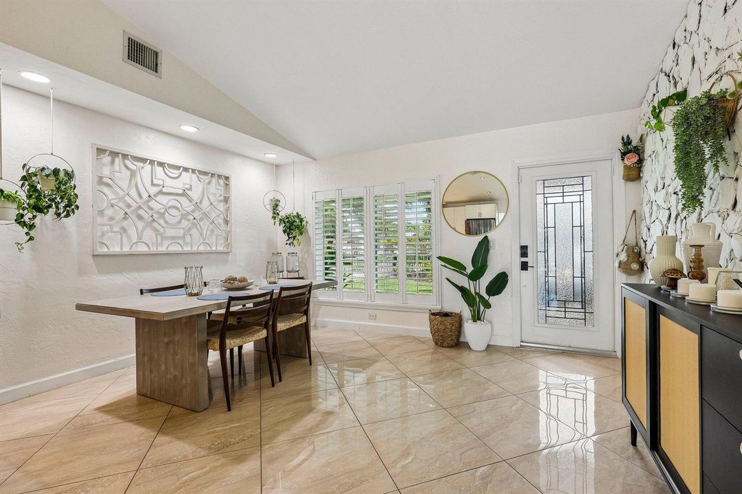 16-web-or-mls-SW 35th Ave-S3006-016