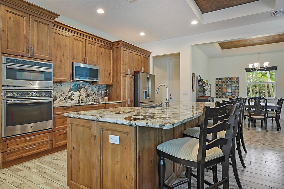For Sale: $1,250,000 (4 beds, 2 baths, 2253 Square Feet)