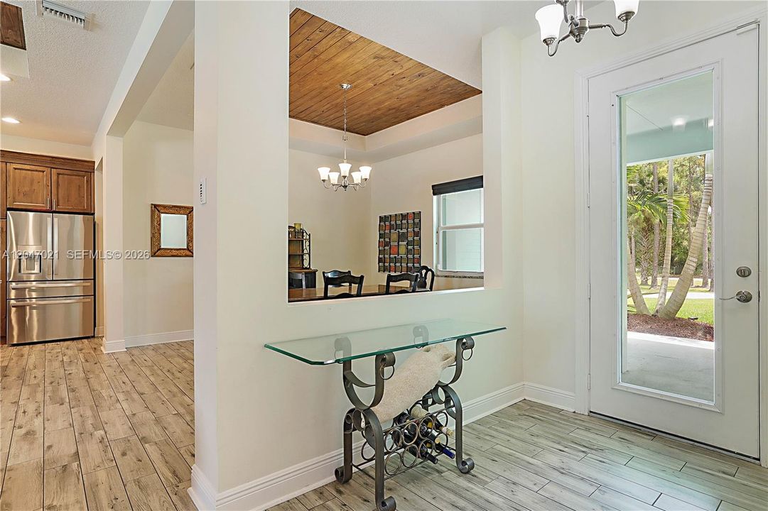 For Sale: $1,250,000 (4 beds, 2 baths, 2253 Square Feet)