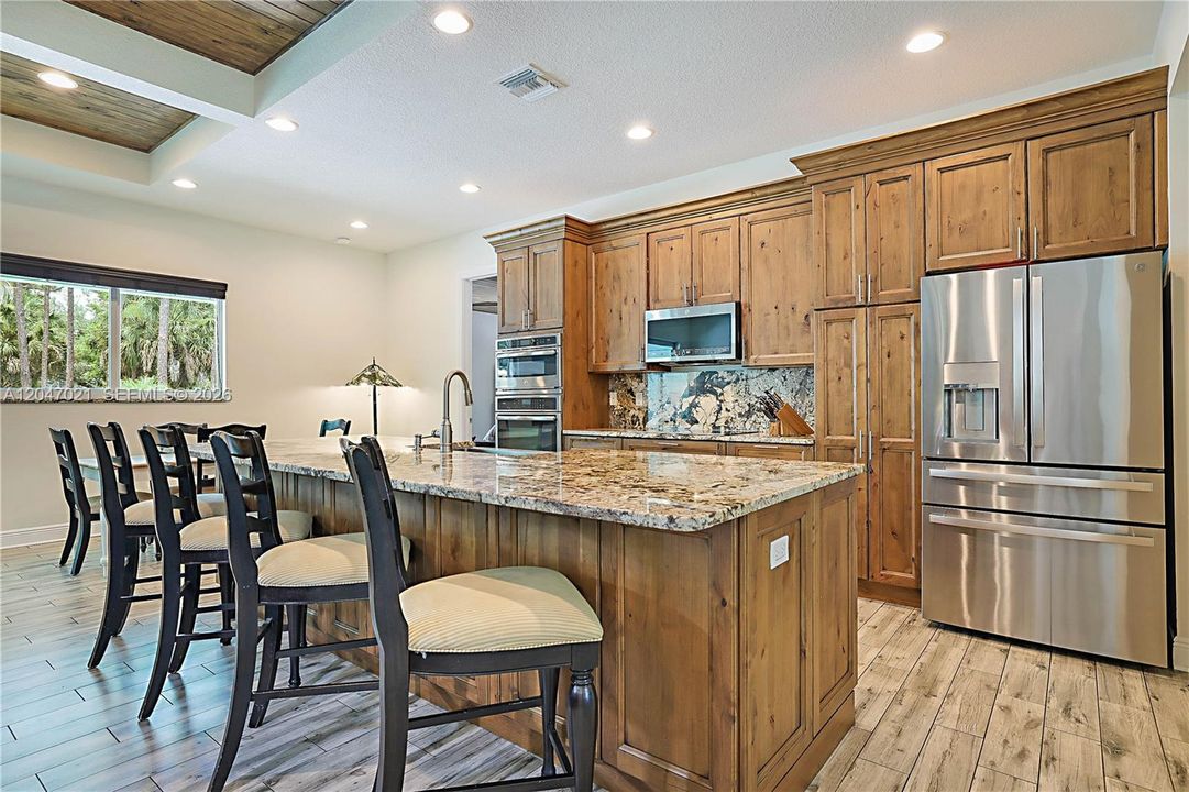 For Sale: $1,250,000 (4 beds, 2 baths, 2253 Square Feet)