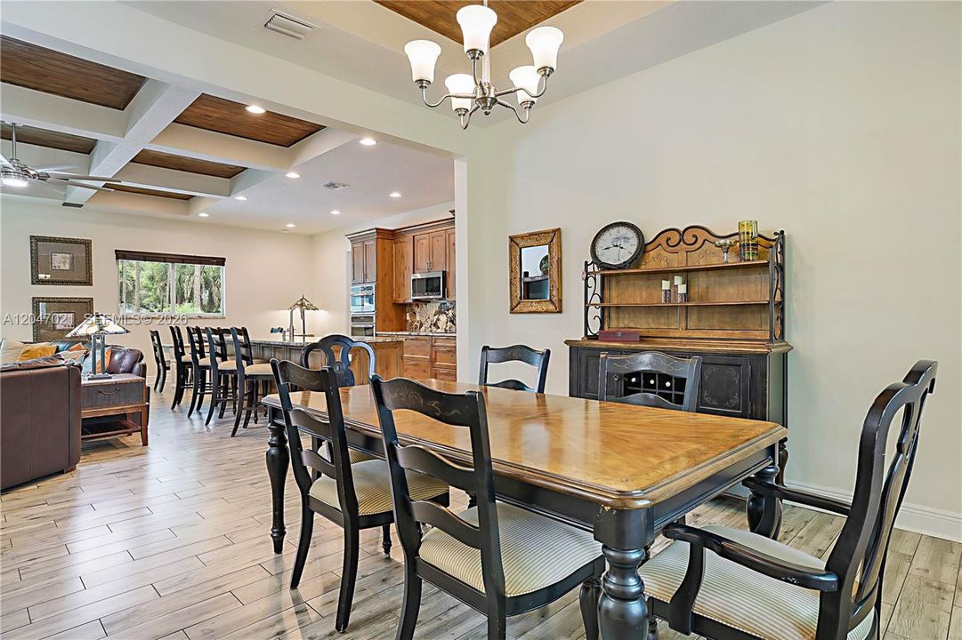 For Sale: $1,250,000 (4 beds, 2 baths, 2253 Square Feet)