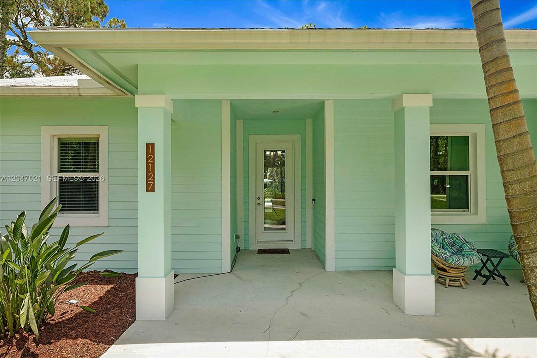 For Sale: $1,250,000 (4 beds, 2 baths, 2253 Square Feet)