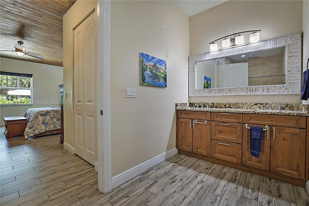 For Sale: $1,250,000 (4 beds, 2 baths, 2253 Square Feet)