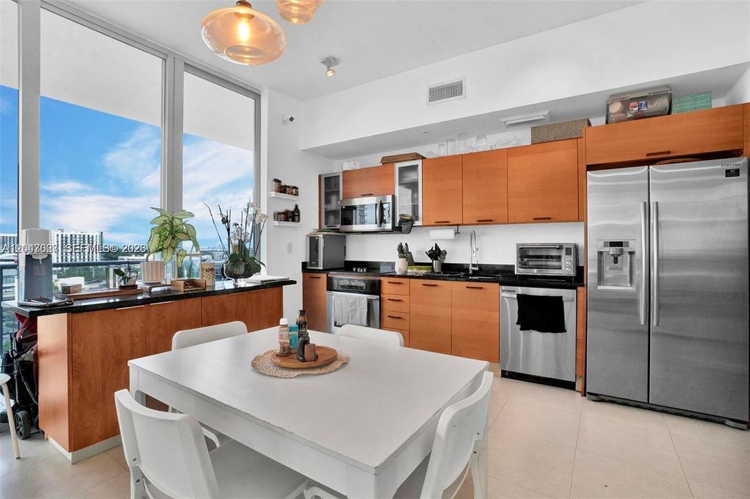 For Sale: $749,000 (3 beds, 2 baths, 1242 Square Feet)