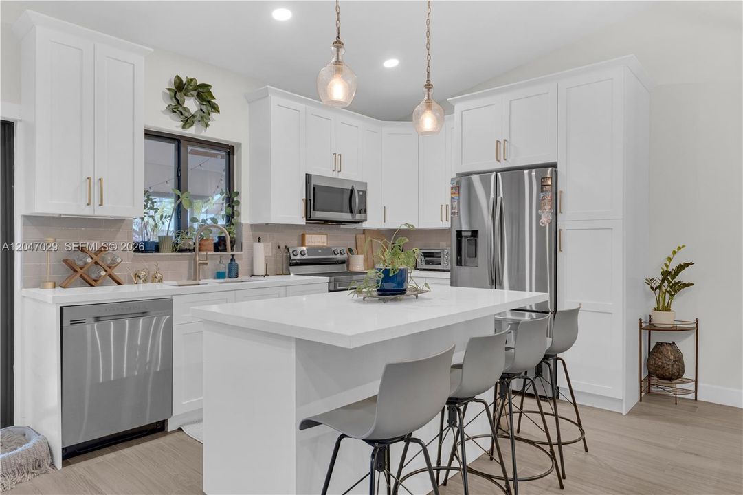 For Sale: $659,000 (4 beds, 3 baths, 1551 Square Feet)