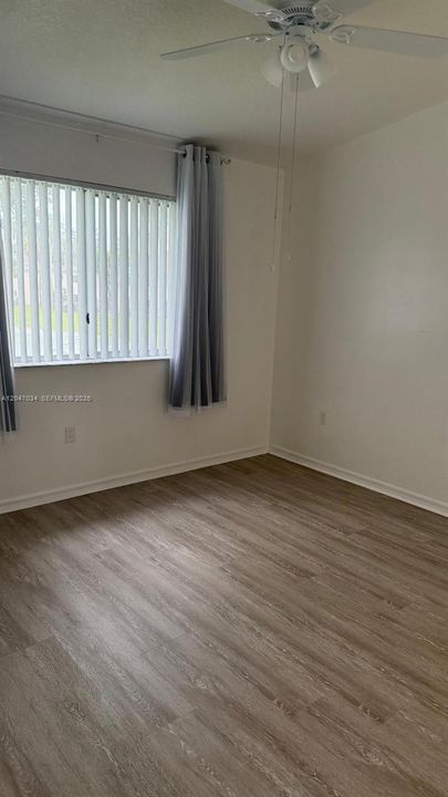 For Rent: $1,800 (2 beds, 2 baths, 815 Square Feet)