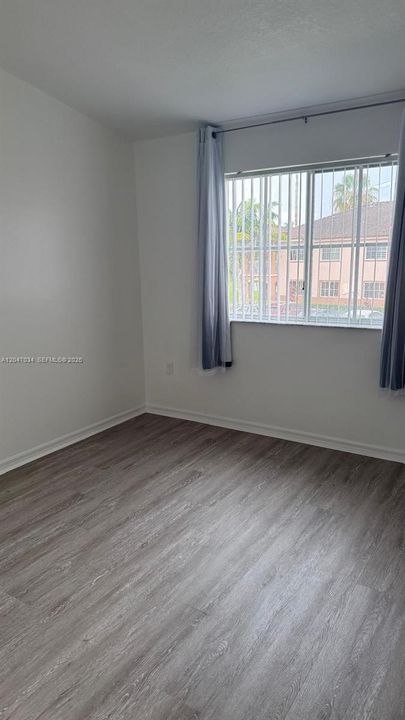 For Rent: $1,800 (2 beds, 2 baths, 815 Square Feet)