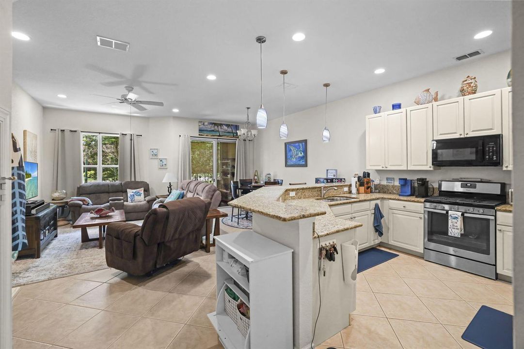 Kitchen & Living Room