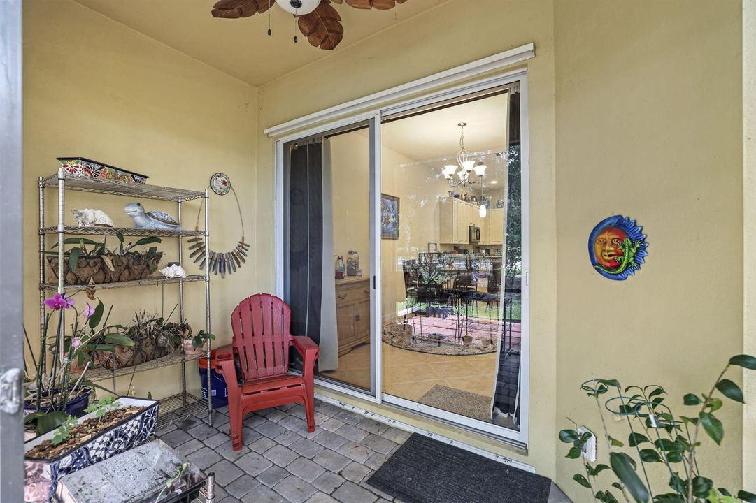 Screened in Patio
