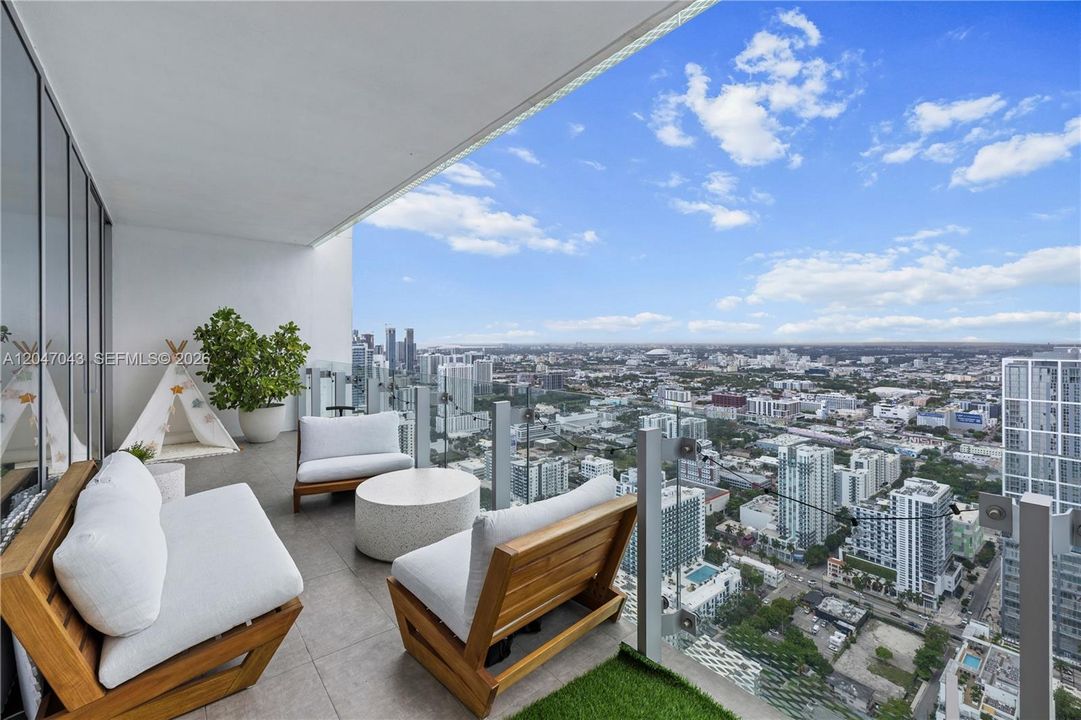 En Venta: $1,330,000 (2 camas, 2 baños, 1134 Pies cuadrados)