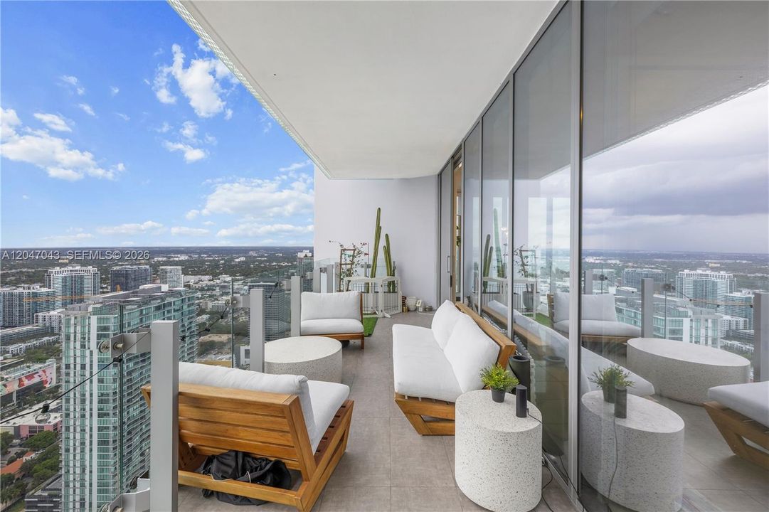 En Venta: $1,330,000 (2 camas, 2 baños, 1134 Pies cuadrados)