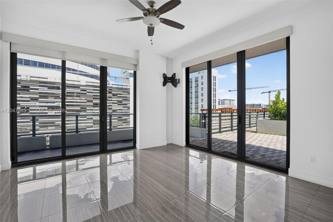 En Renta: $6,500 (3 camas, 3 baños, 1487 Pies cuadrados)