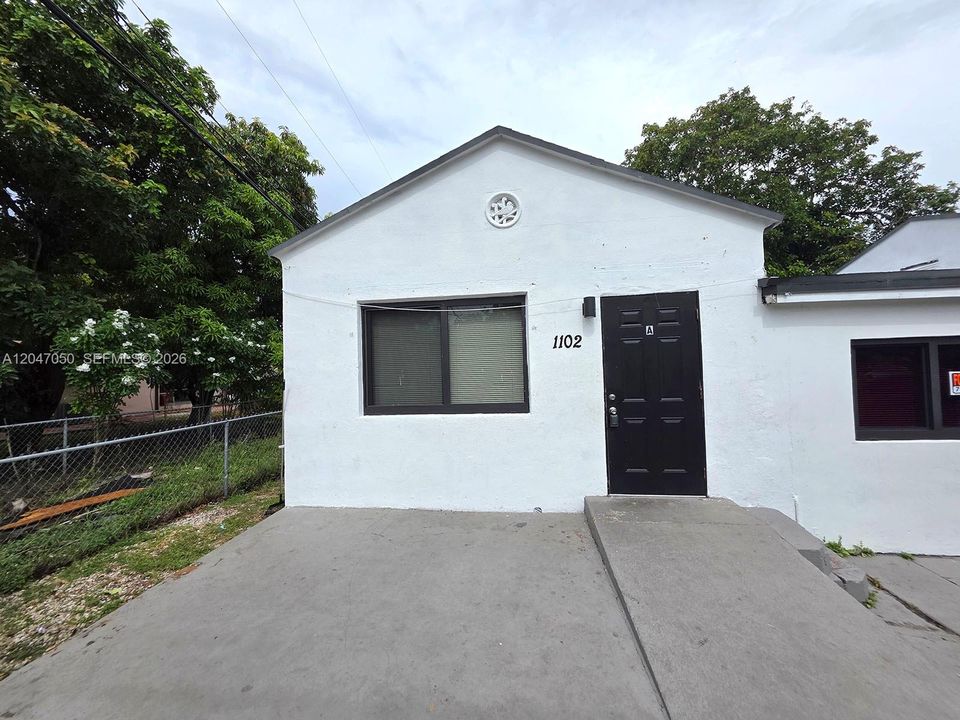 Unit 2 2/1 Front