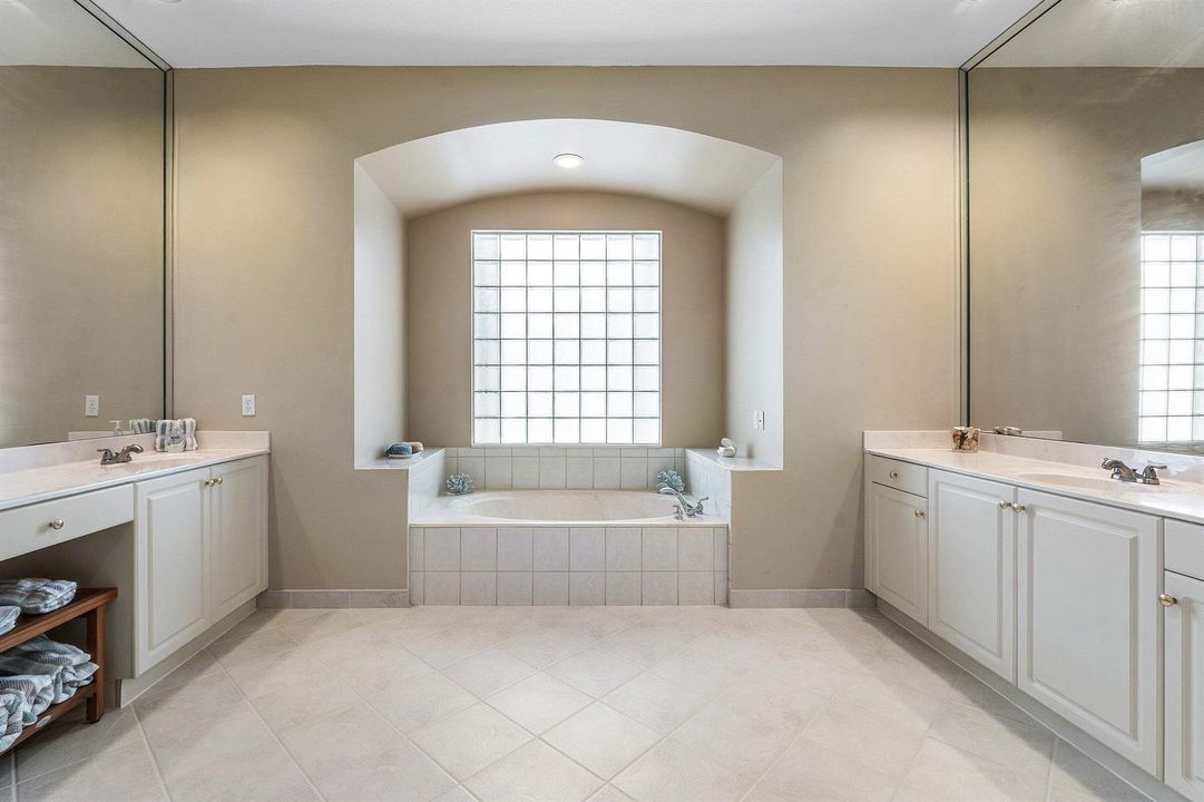 024-11130SilverRidgeStreet-Wellington-FL