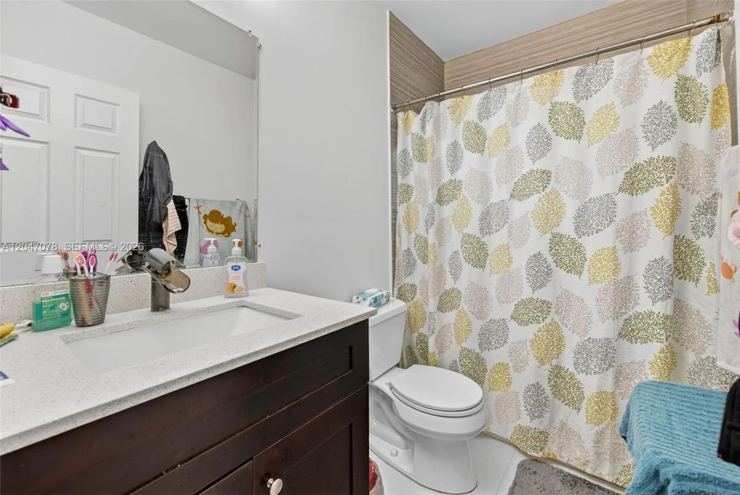 For Sale: $539,999 (4 beds, 3 baths, 1572 Square Feet)