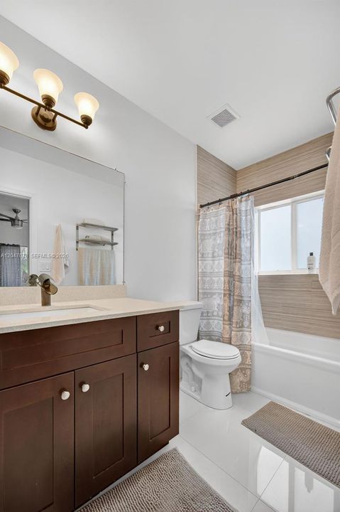 For Sale: $539,999 (4 beds, 3 baths, 1572 Square Feet)