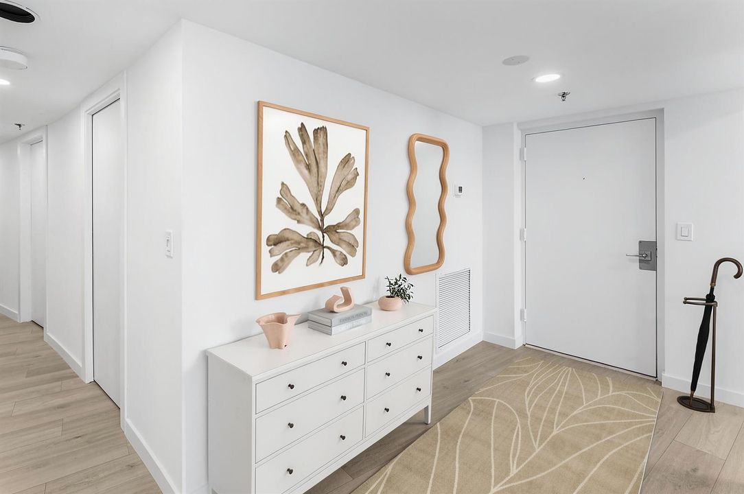 Foyer (furniture virtually staged)